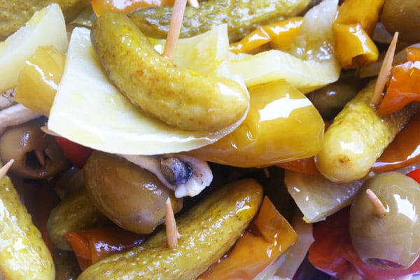 Pintxos de guindilla y anchoas