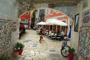 Rovinj, Croatia Wine Bar Piassa Granda Rovinj 300x200 Rovinj, Croatia
