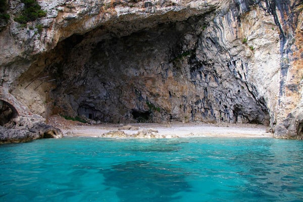 Top ten things to do in Croatia - Sea Kayaking