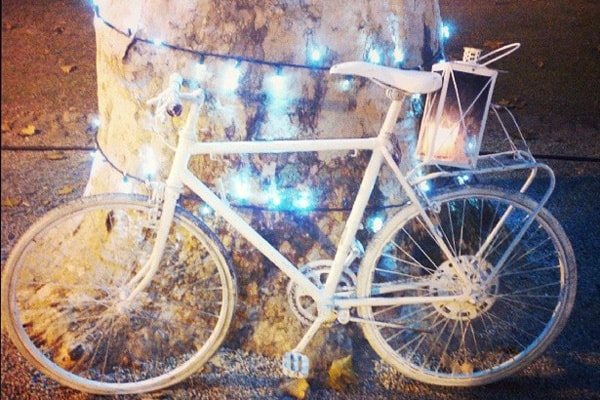 Advent in Zagreb: cute bicycle