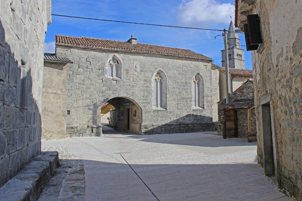 Istrian Hilltop Towns: Gracisce