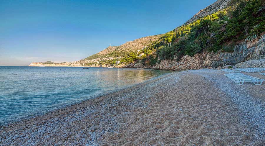 Sveti Jakov Beach