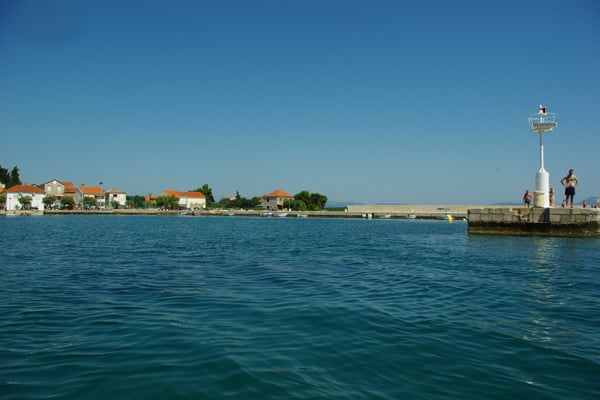 Reasons to visit the Peljesac peninsula: Drace