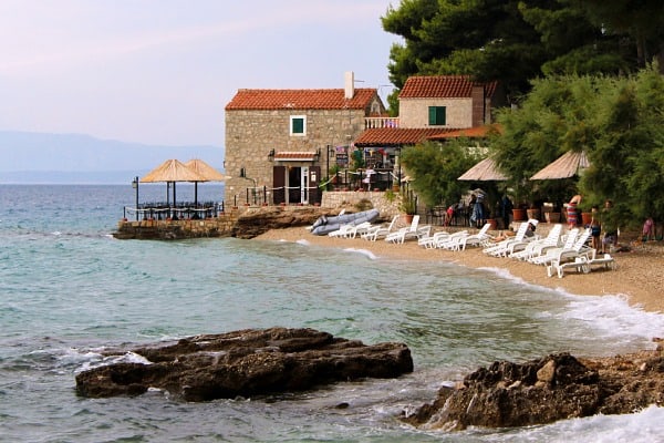 A perfect weekend getaway to the island of Brac: Ribarska kucica