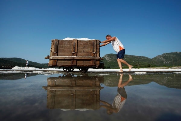 Peljesac Peninsula Travel Guide | Salt harvest in Ston